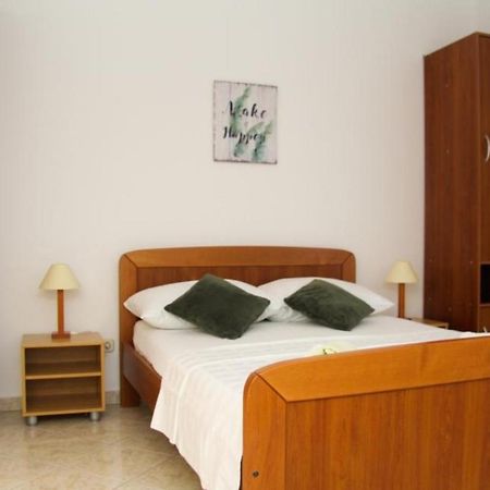 Apartments Marina 圣菲利普雅科夫 外观 照片