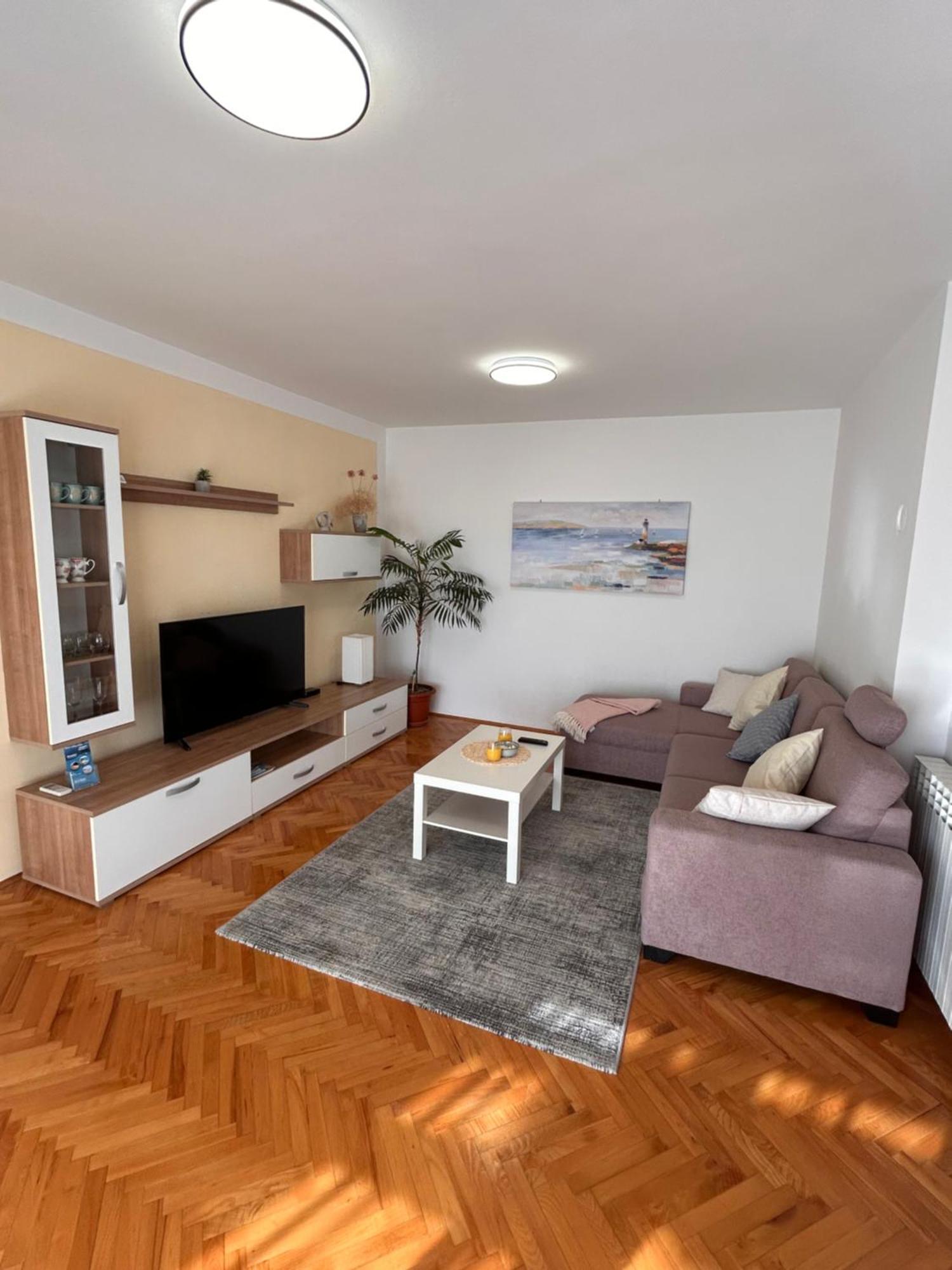 Apartments Marina 圣菲利普雅科夫 外观 照片
