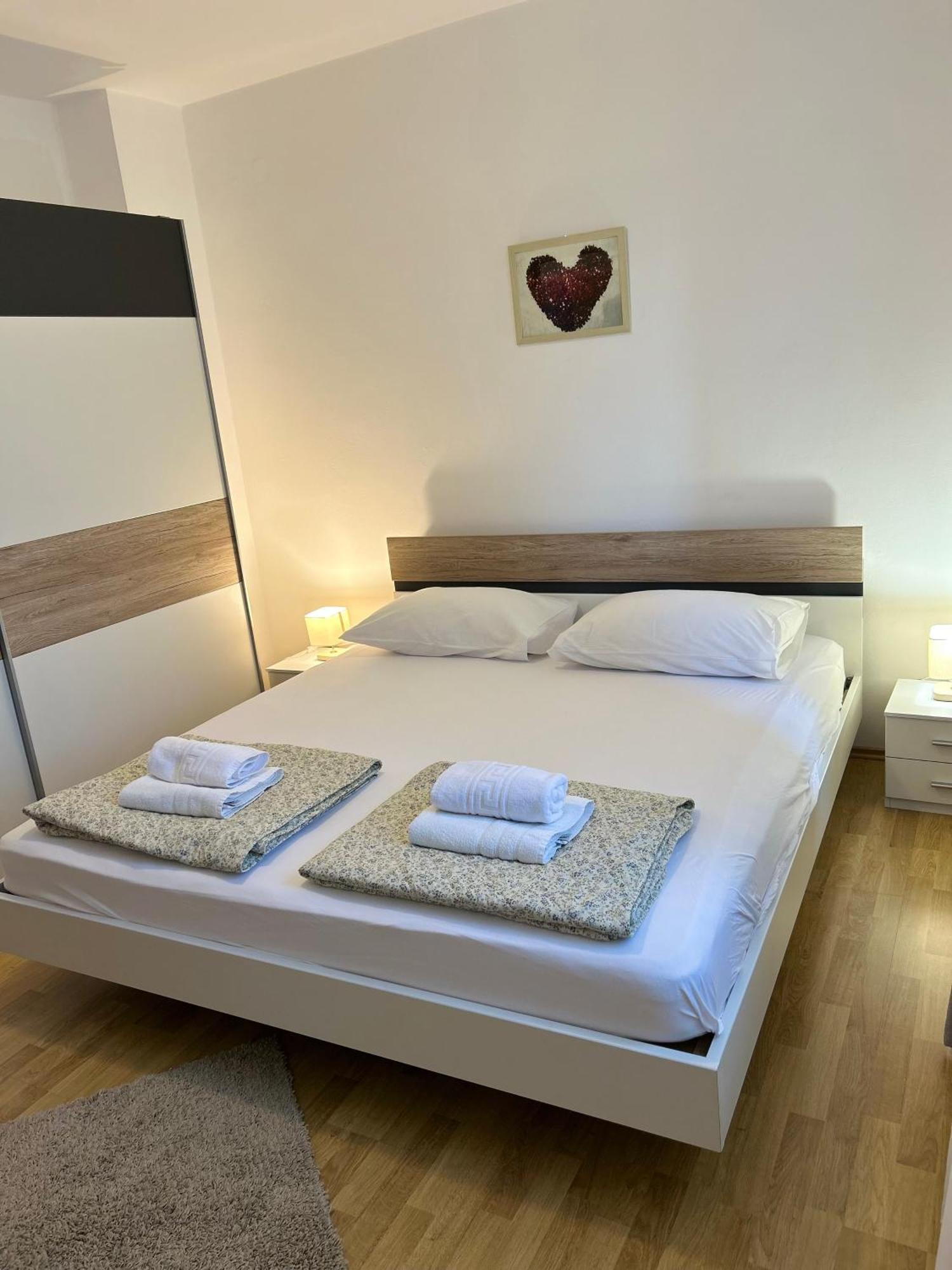 Apartments Marina 圣菲利普雅科夫 外观 照片